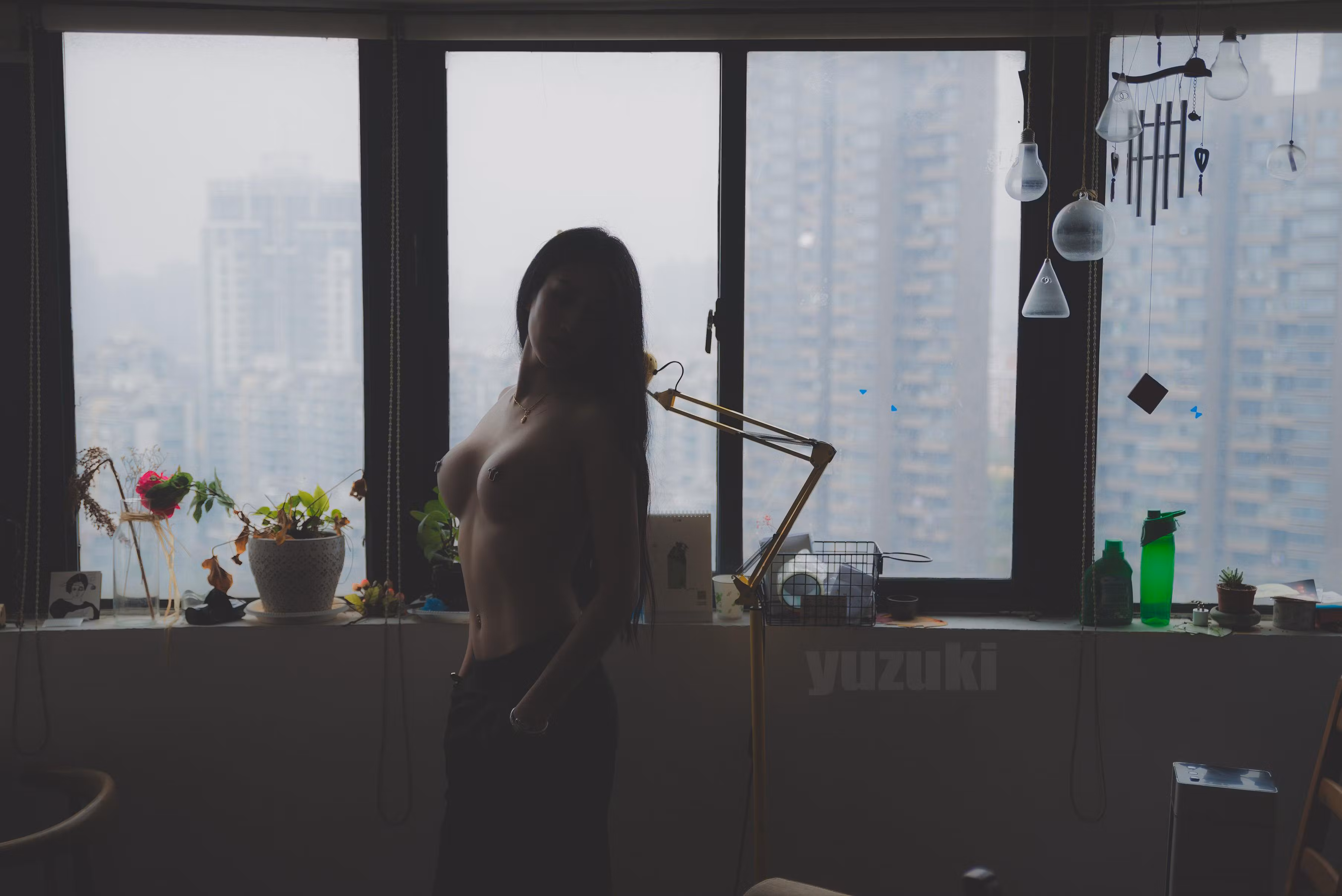 日常居家风格制服诱惑与激凸情趣成人站SEO长尾图